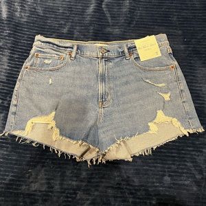 Abercrombie Mom Short